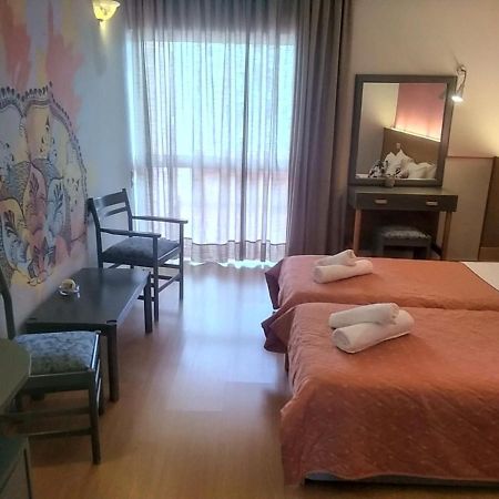 Hotel Margarita Corinth Dış mekan fotoğraf